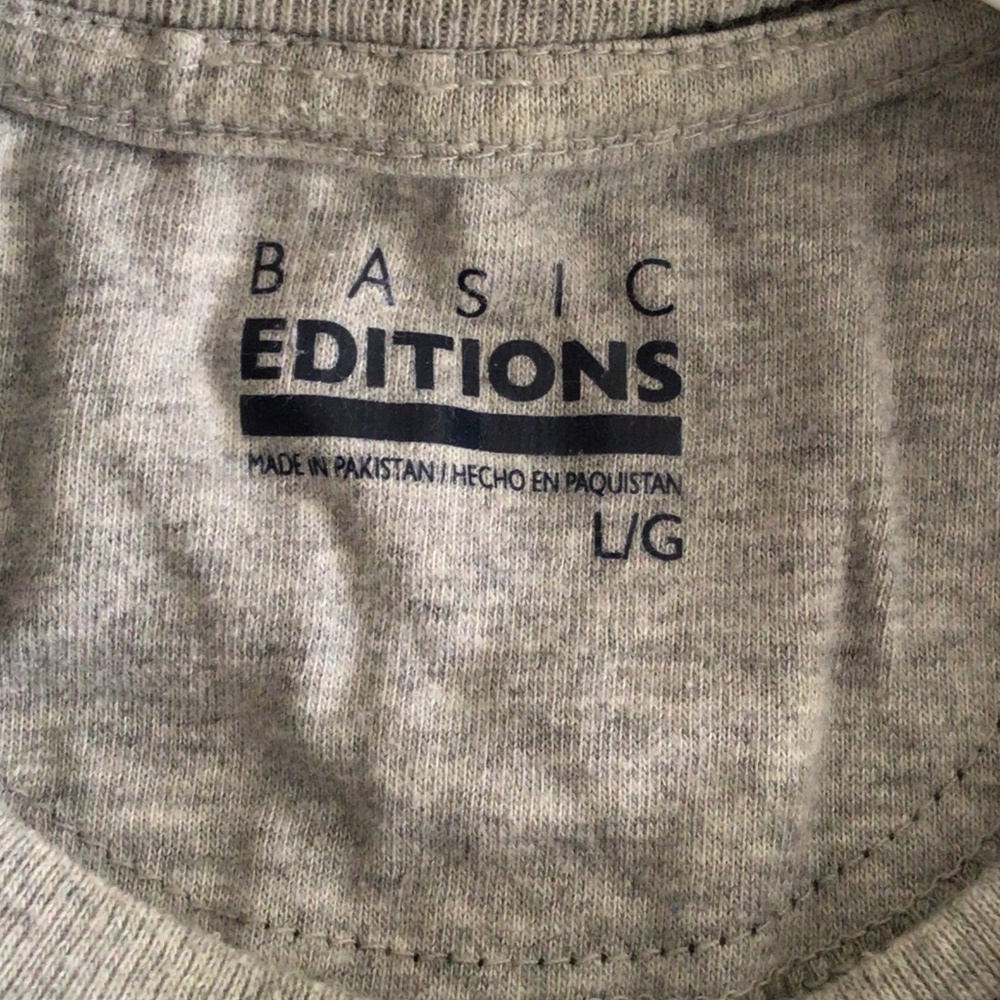 Basic Editions tee - Picture 2 of 2